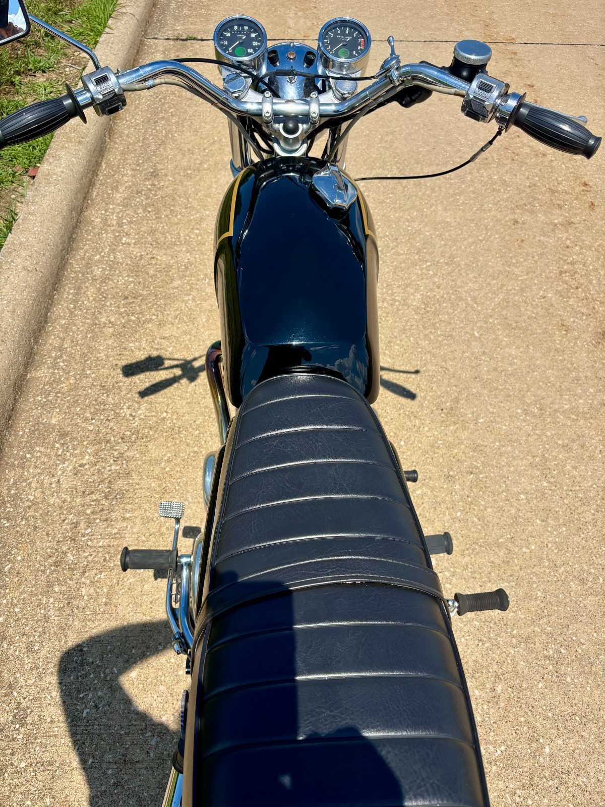 Norton-Commando-750-1972-8