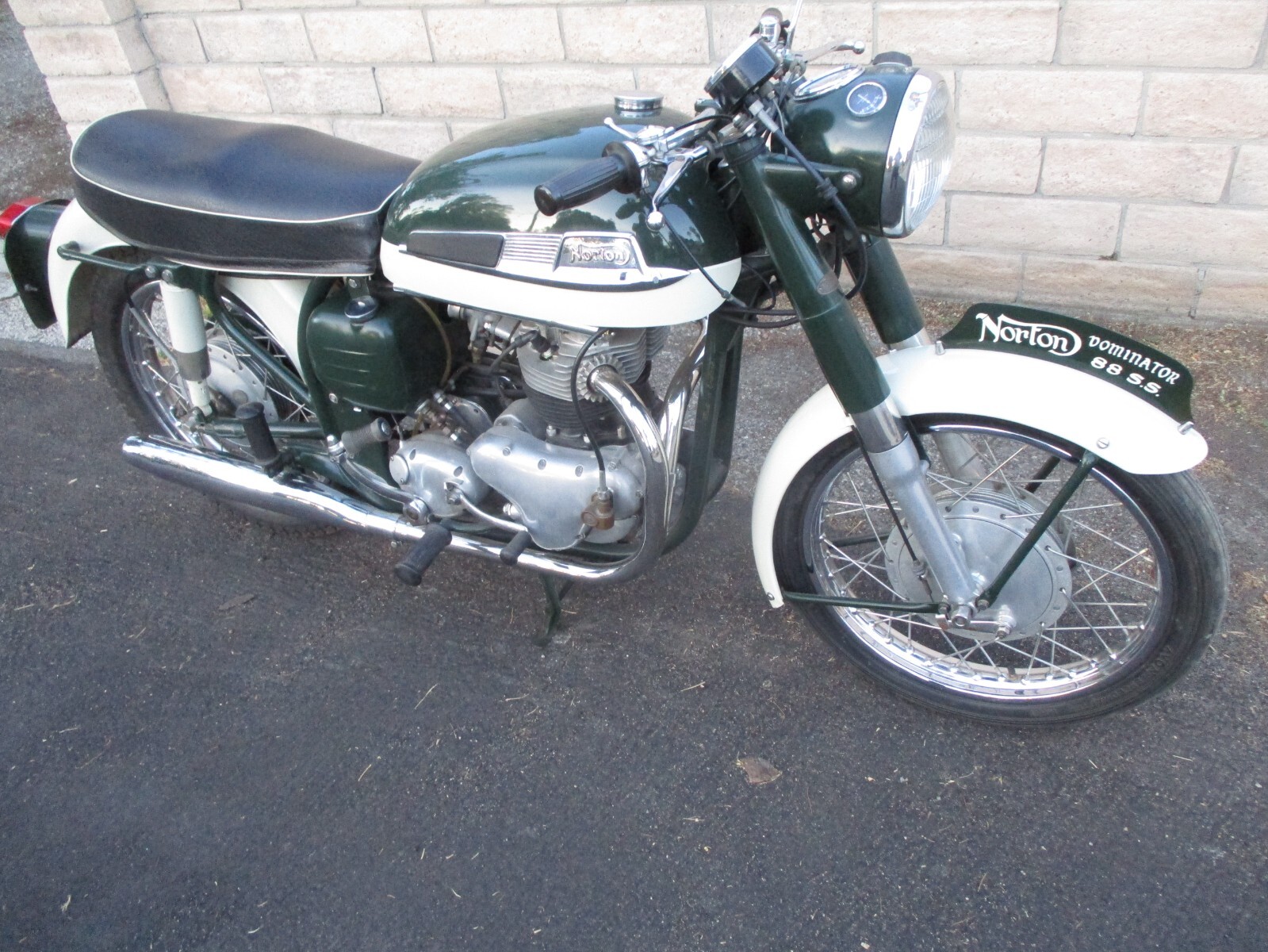 Norton-DOMINATOR-88SS-1961-1