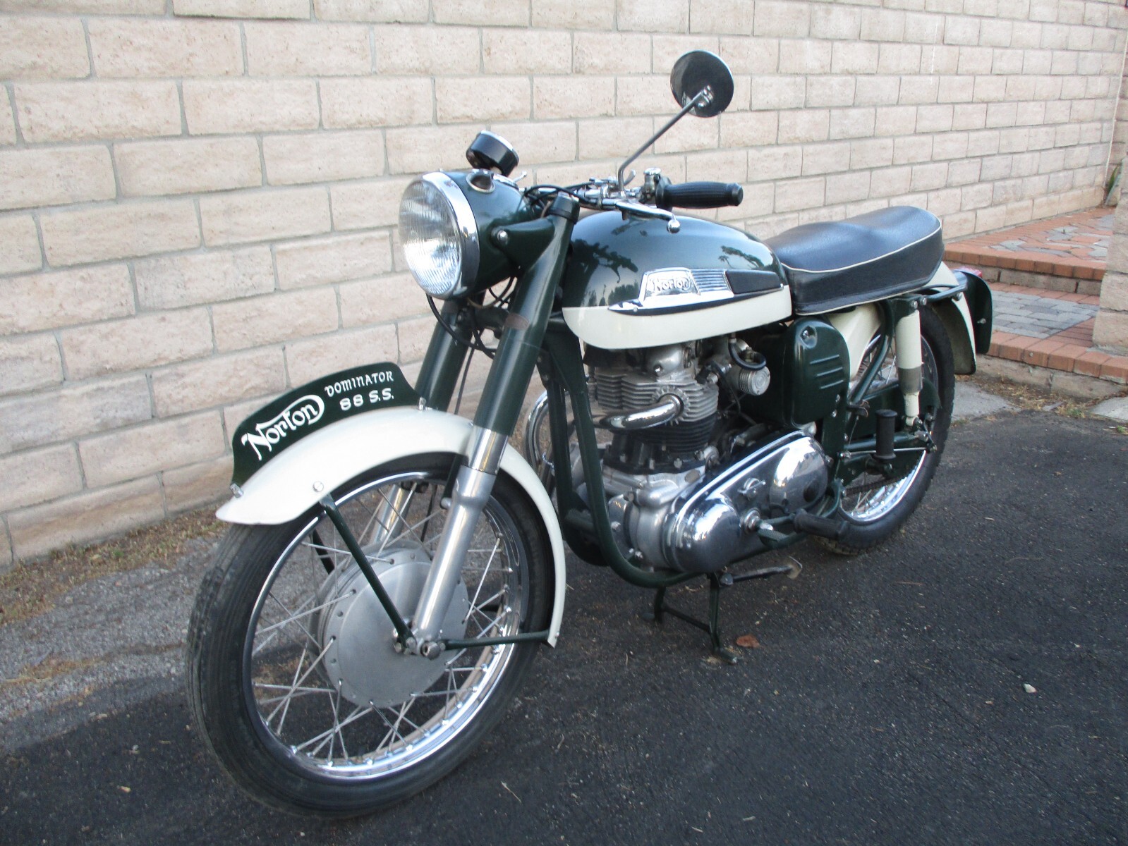 Norton-DOMINATOR-88SS-1961-13