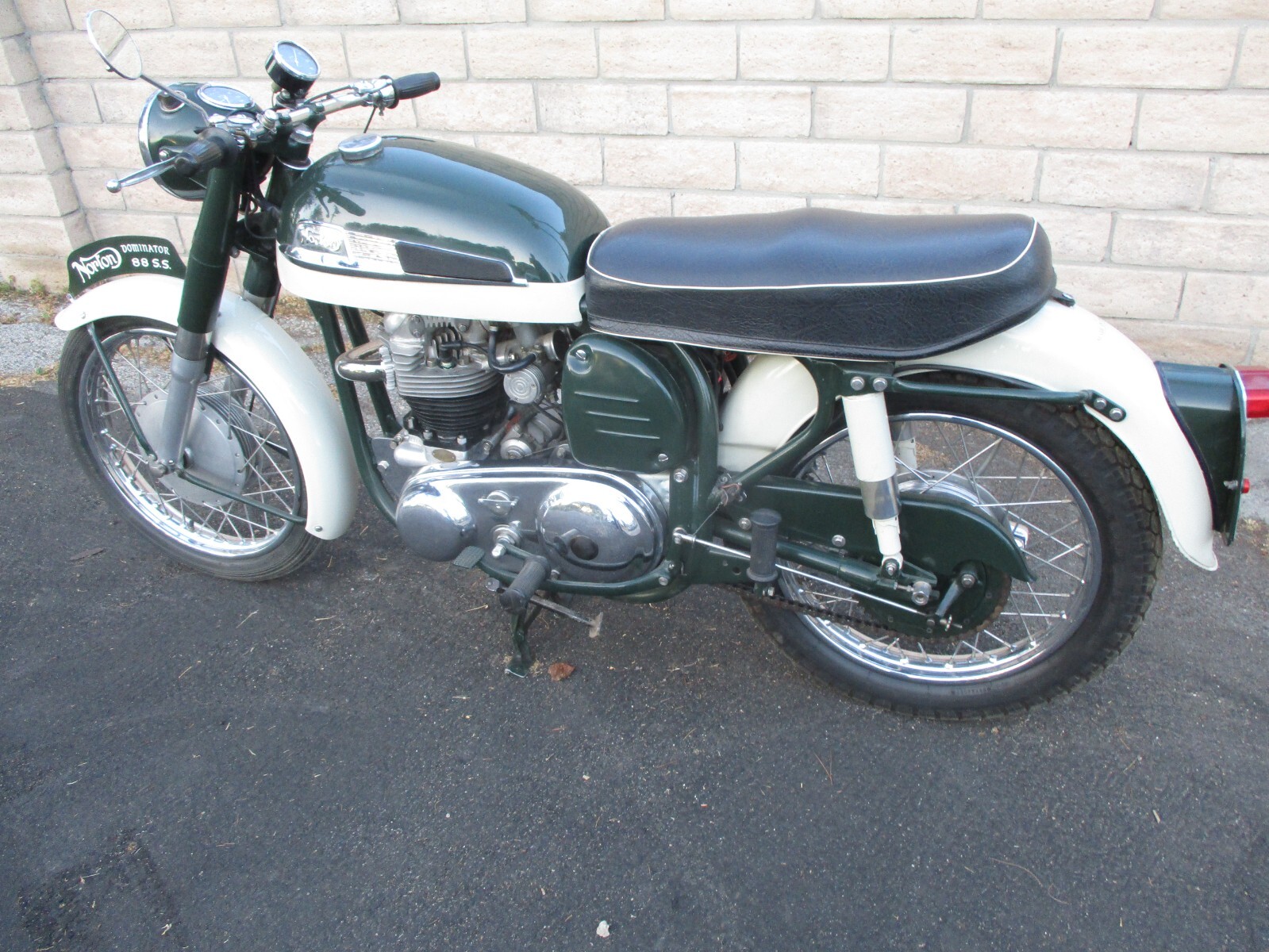 Norton-DOMINATOR-88SS-1961-14
