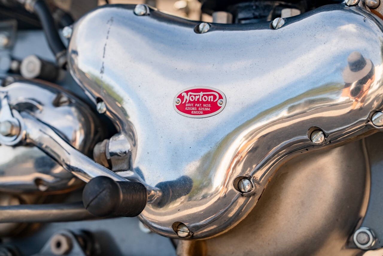 Norton-Dominator-88-1953-Motorcycles-Scooters-16