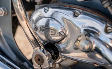 Norton-Dominator-88-1953-Motorcycles-Scooters-17