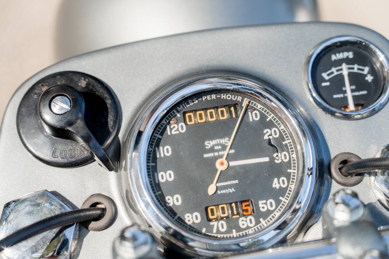 Norton-Dominator-88-1953-Motorcycles-Scooters-38