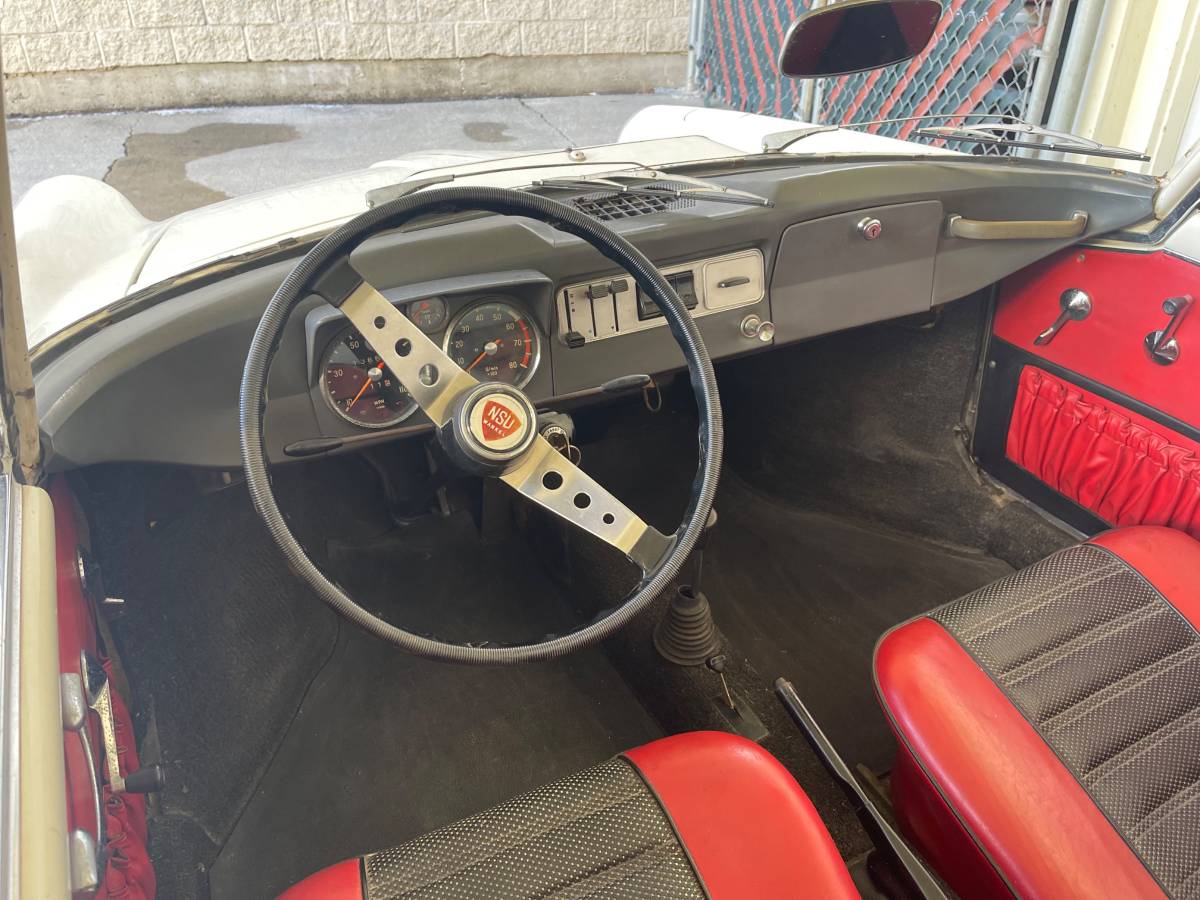 Nsu-spyder-1965-white-18