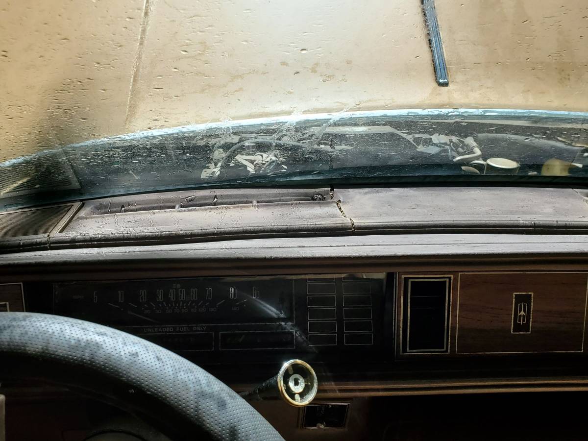 Oldmobile-cutlass-supreme-1987-brown-6