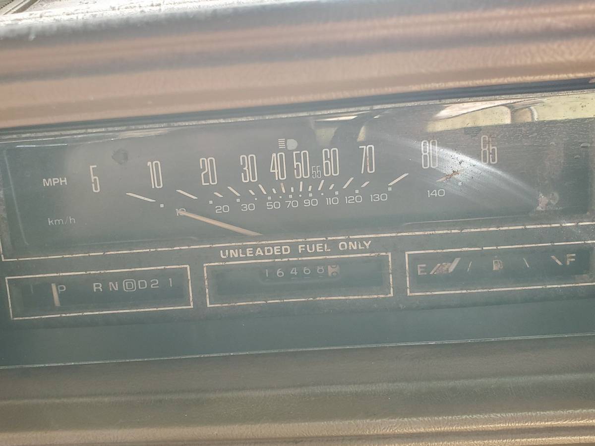 Oldmobile-cutlass-supreme-1987-brown-9