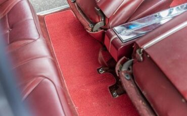 Oldmobile-toronado-1967-red-18