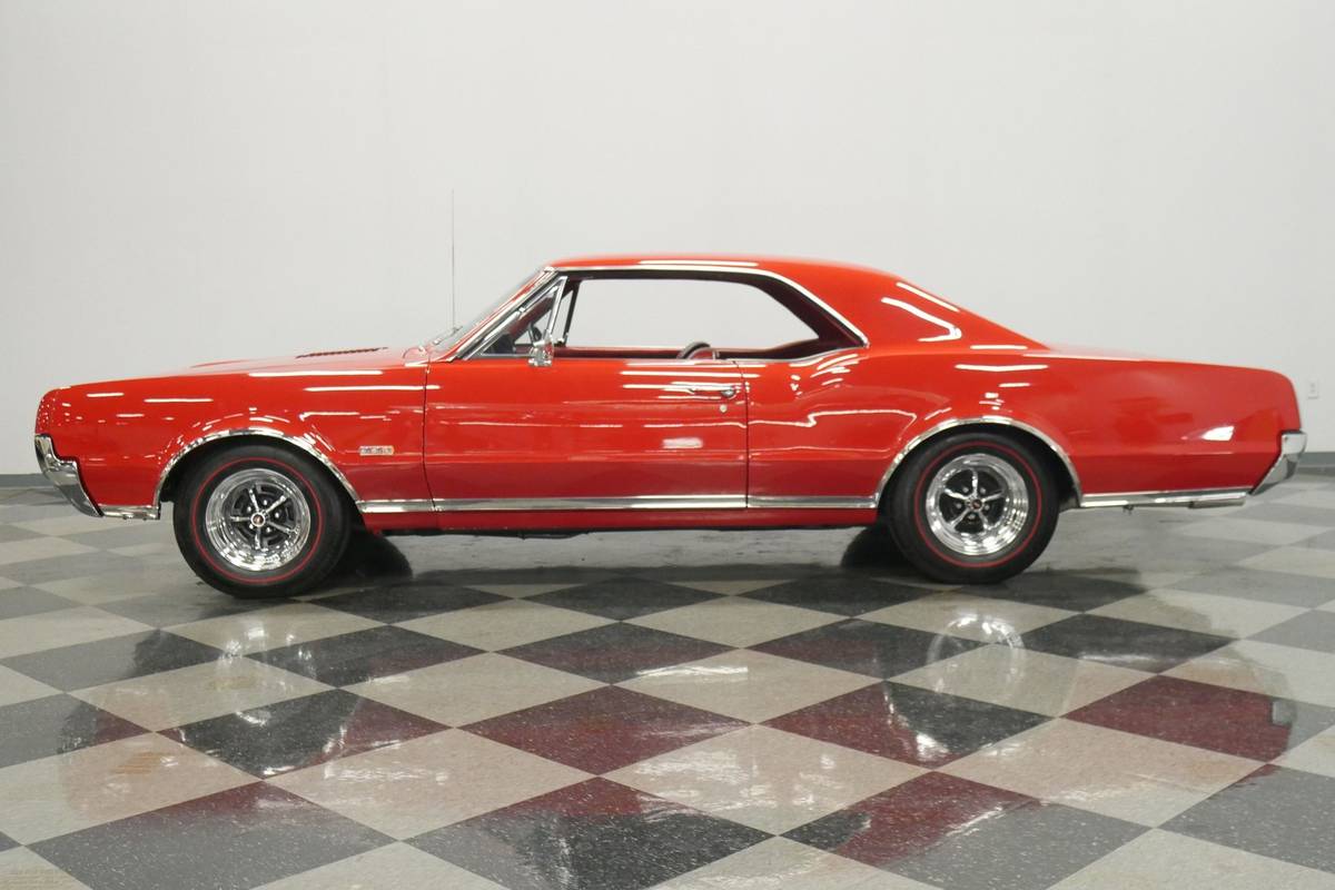 Olds-442-w30-1967-red