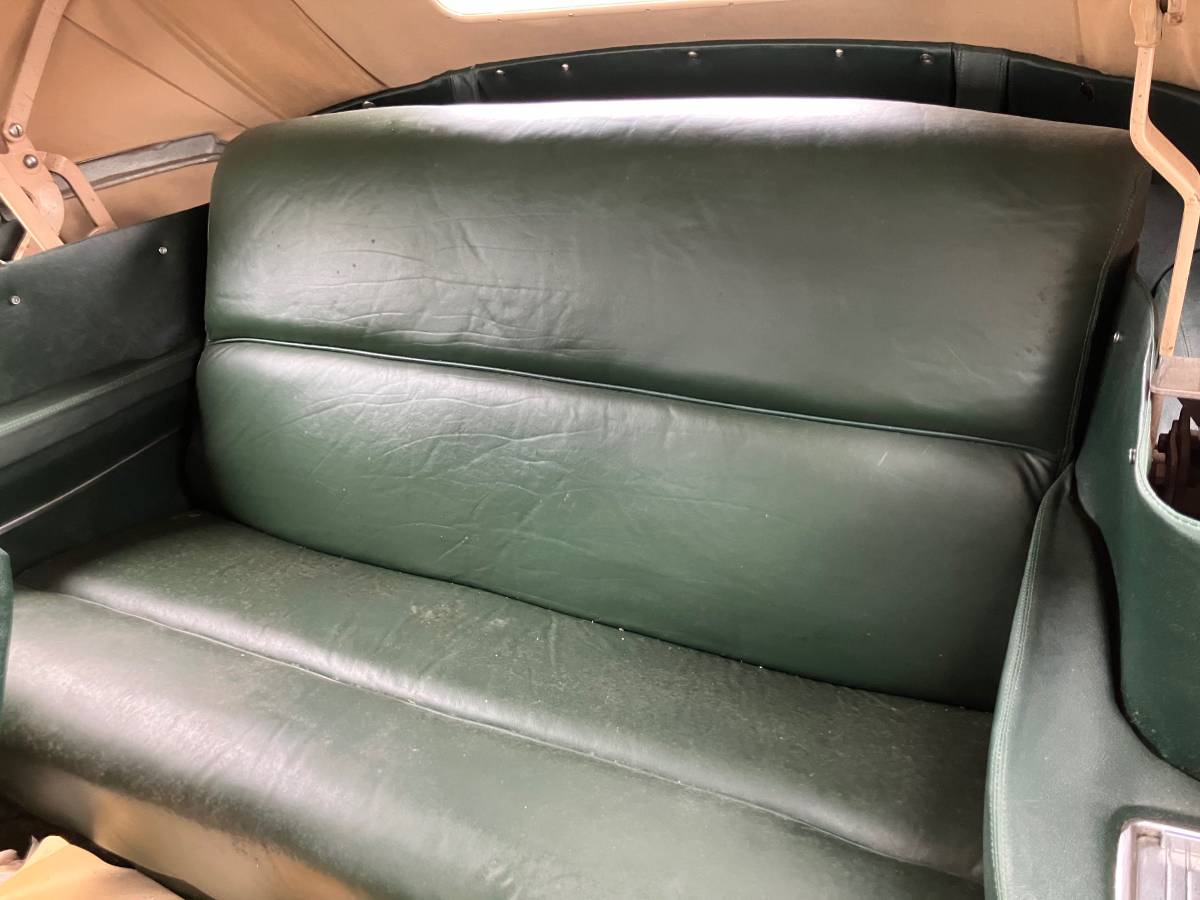 Olds-88-convertible-1950-green-17