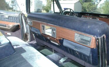 Olds-98-regency-1965-blue-8