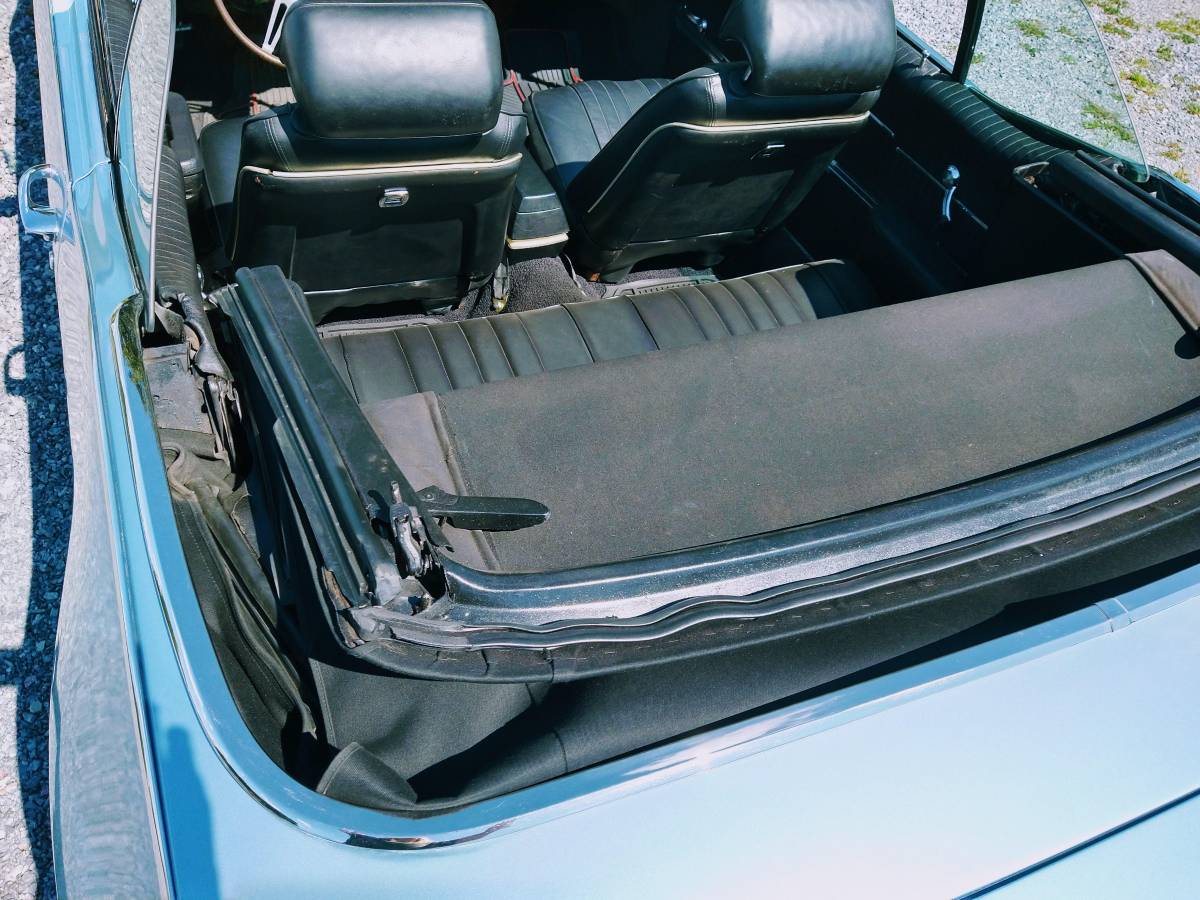 Olds-cutlass-1968-blue-4