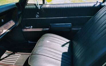 Olds-cutlass-1968-blue-7
