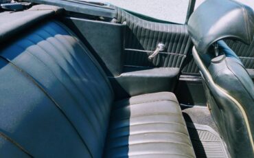 Olds-cutlass-1968-blue-8