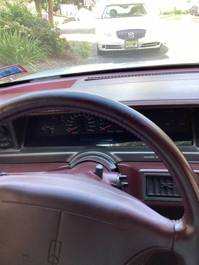 Olds-cutlass-supreme-1994-white-14