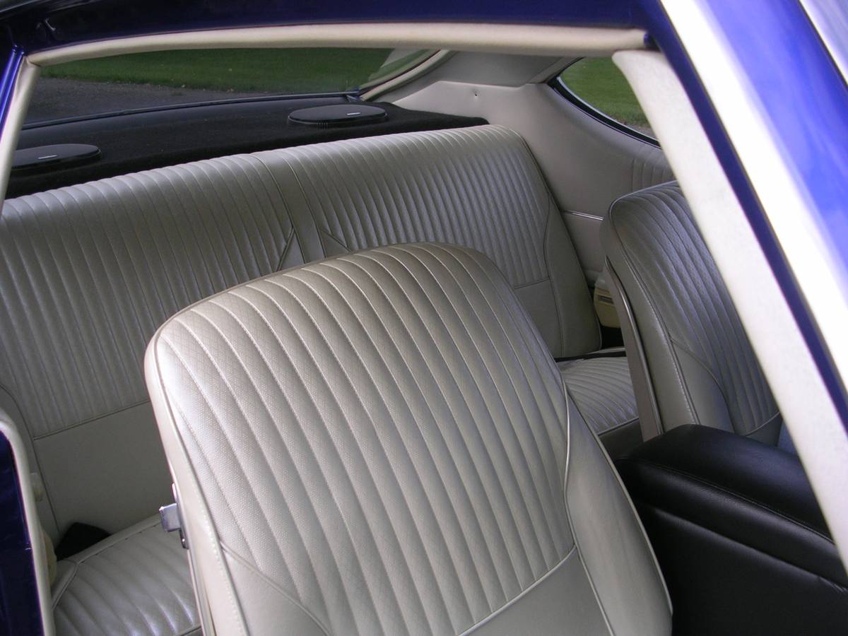 Olds-sport-coupe-1968-blue-12
