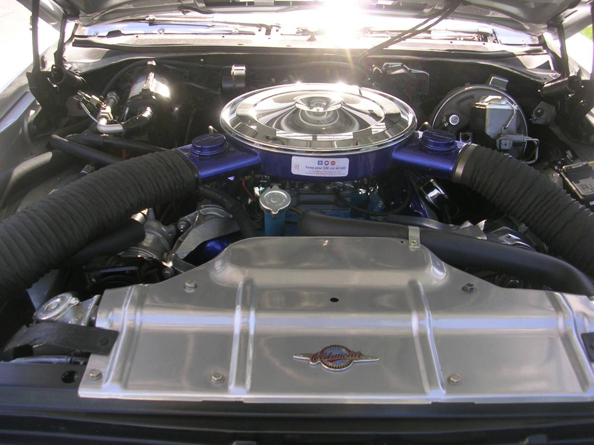 Olds-sport-coupe-1968-blue-13