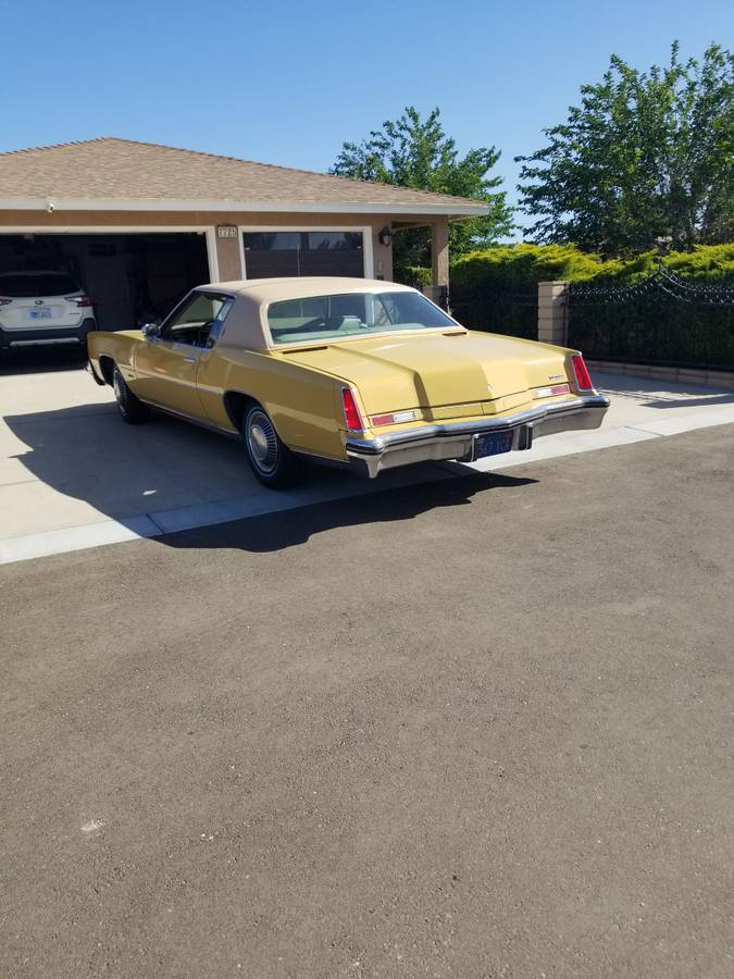 Olds-toronado-1973-yellow-3