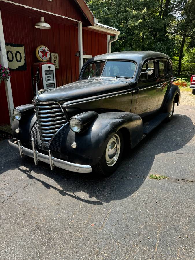 Oldsmobile-1938-10