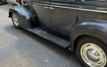 Oldsmobile-1938-13