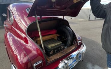 Oldsmobile-1946-red-6