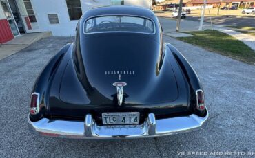 Oldsmobile-1948-blue-1