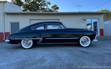 Oldsmobile-1948-blue-4