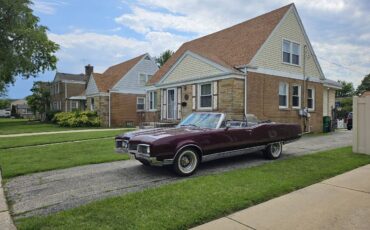 Oldsmobile-1967-custom-1