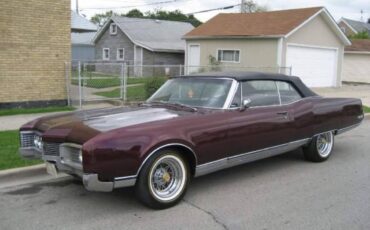 Oldsmobile-1967-custom-7