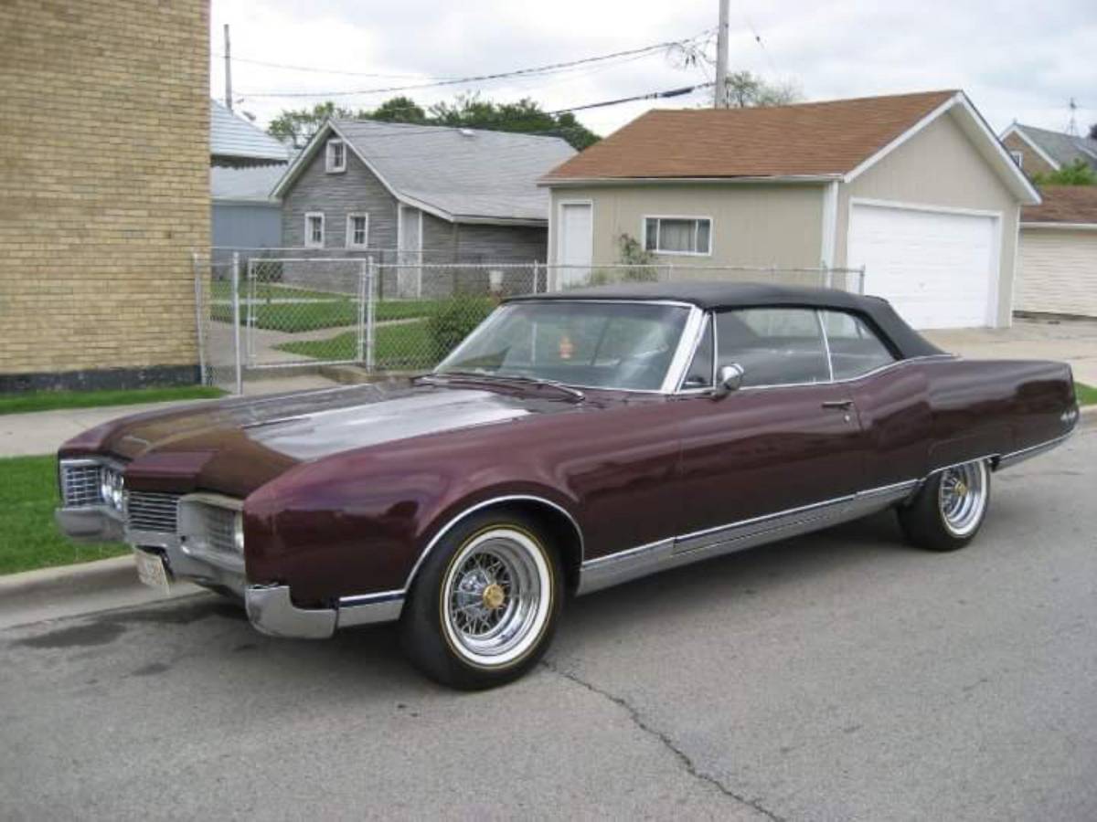 Oldsmobile-1967-custom-7