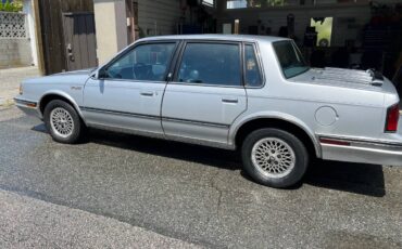 Oldsmobile-1988-silver-4