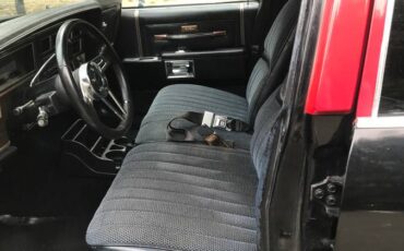 Oldsmobile-1989-black-4