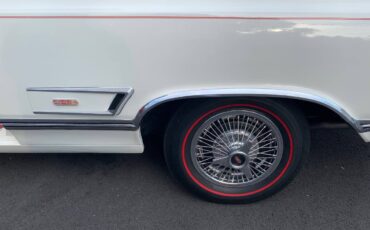 Oldsmobile-442-1965-white-12