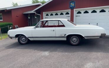 Oldsmobile-442-1965-white-21