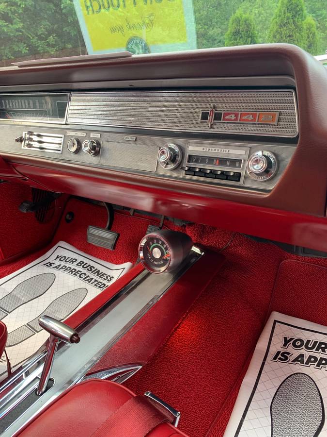 Oldsmobile-442-1965-white-8