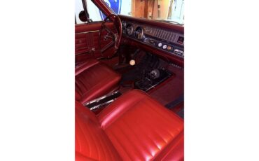 Oldsmobile-442-1967-White-Red-7