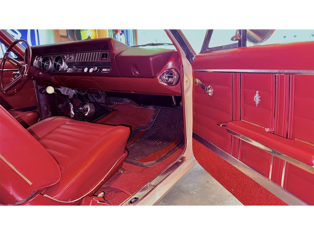 Oldsmobile-442-1967-White-Red-8
