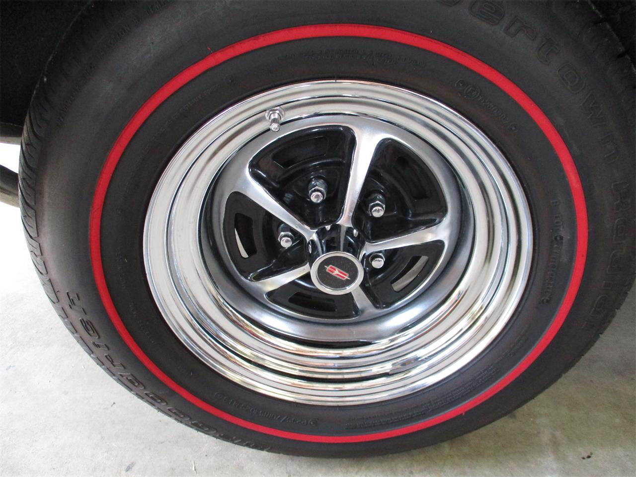 Oldsmobile-442-1967-white-red-10
