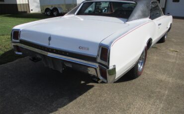 Oldsmobile-442-1967-white-red-3