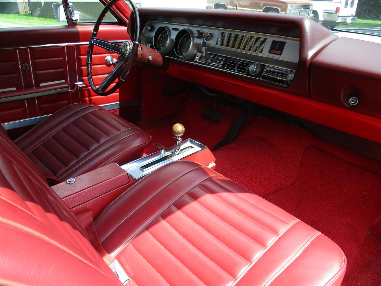Oldsmobile-442-1967-white-red-7