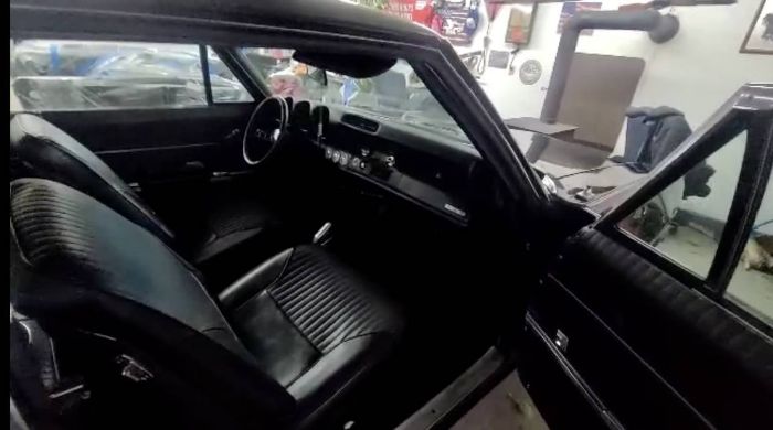 Oldsmobile-442-1968-Black-Black-16