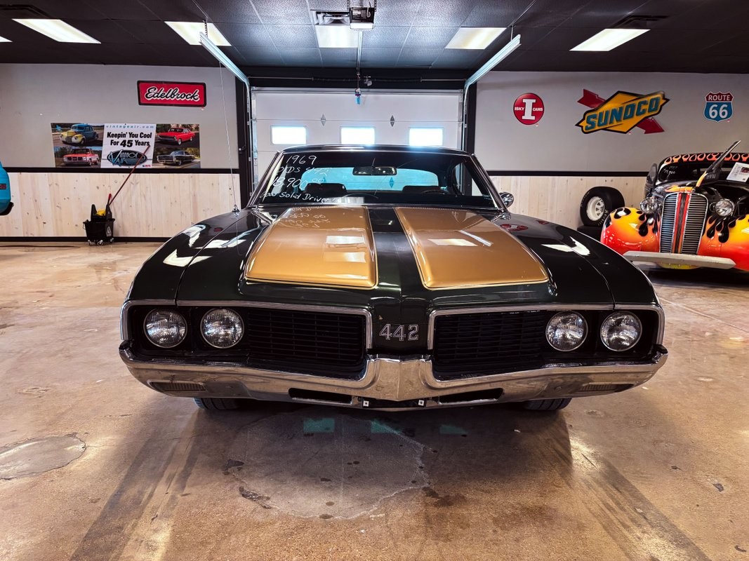 Oldsmobile-442-1969-Coupe-1