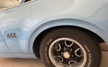 Oldsmobile-442-1969-Light-BlueWhite-White-16