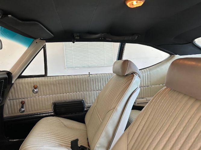 Oldsmobile-442-1969-Light-BlueWhite-White-22