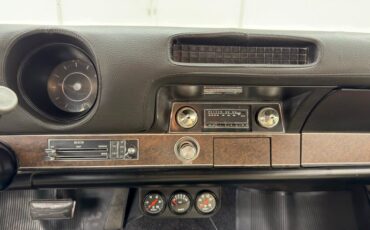 Oldsmobile-442-1969-Matador-Red-Parchment-10