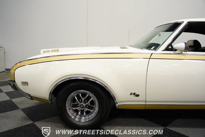 Oldsmobile-442-1969-White-Black-12