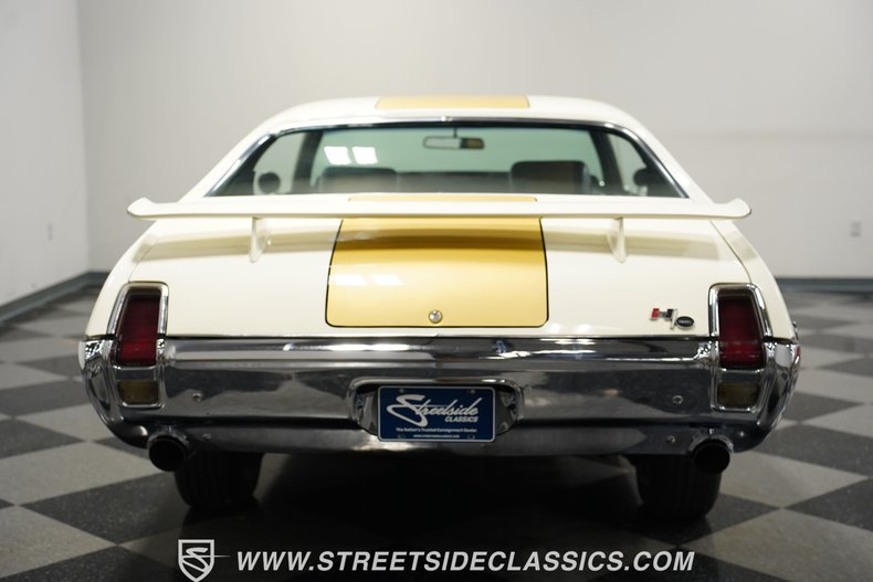 Oldsmobile-442-1969-White-Black-27
