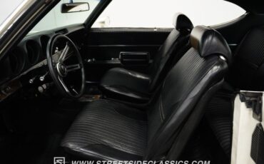 Oldsmobile-442-1969-White-Black-46