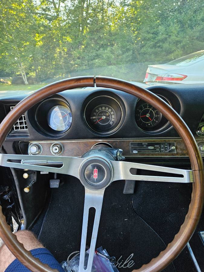 Oldsmobile-442-1969-black-14