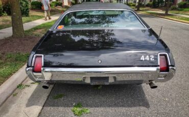 Oldsmobile-442-1969-black-4
