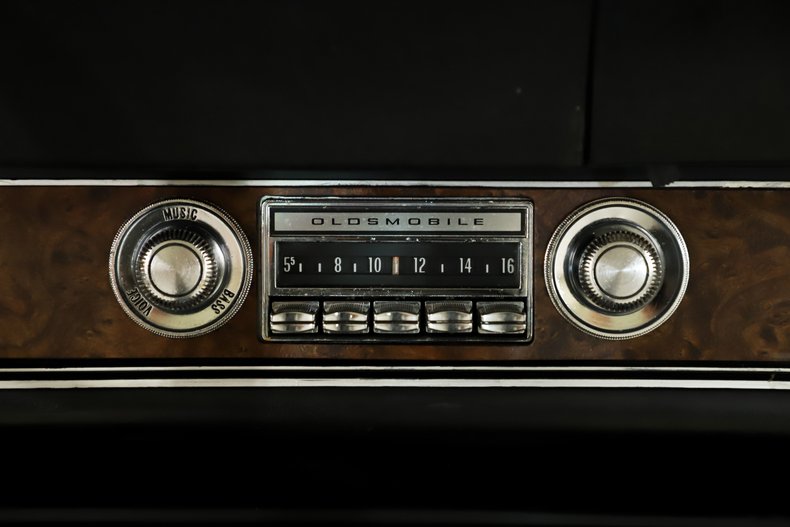 Oldsmobile-442-1970-Sherwood-Green-White-22